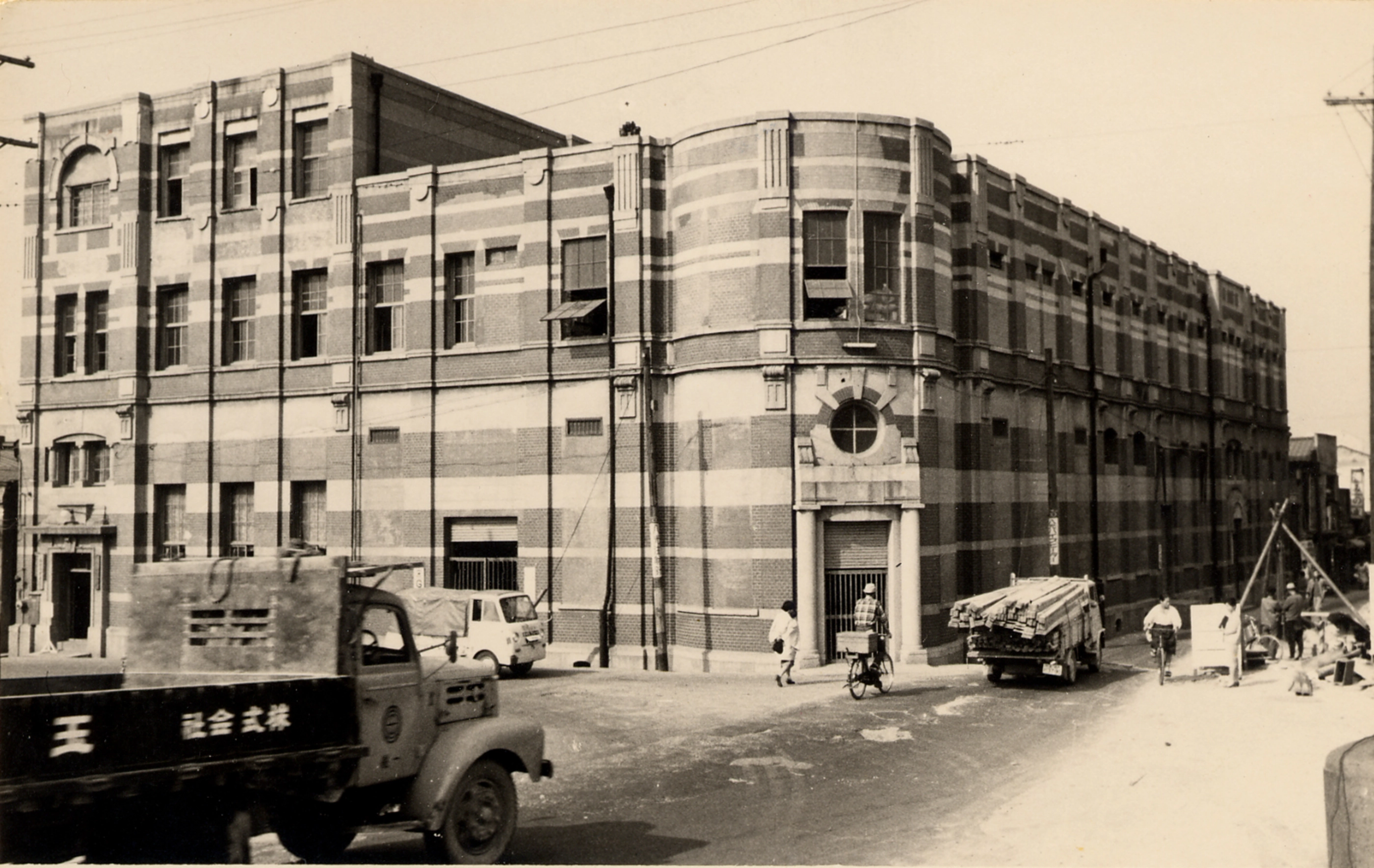 December 1917: The head office in Osaka at the time of Nagase’s incorporation