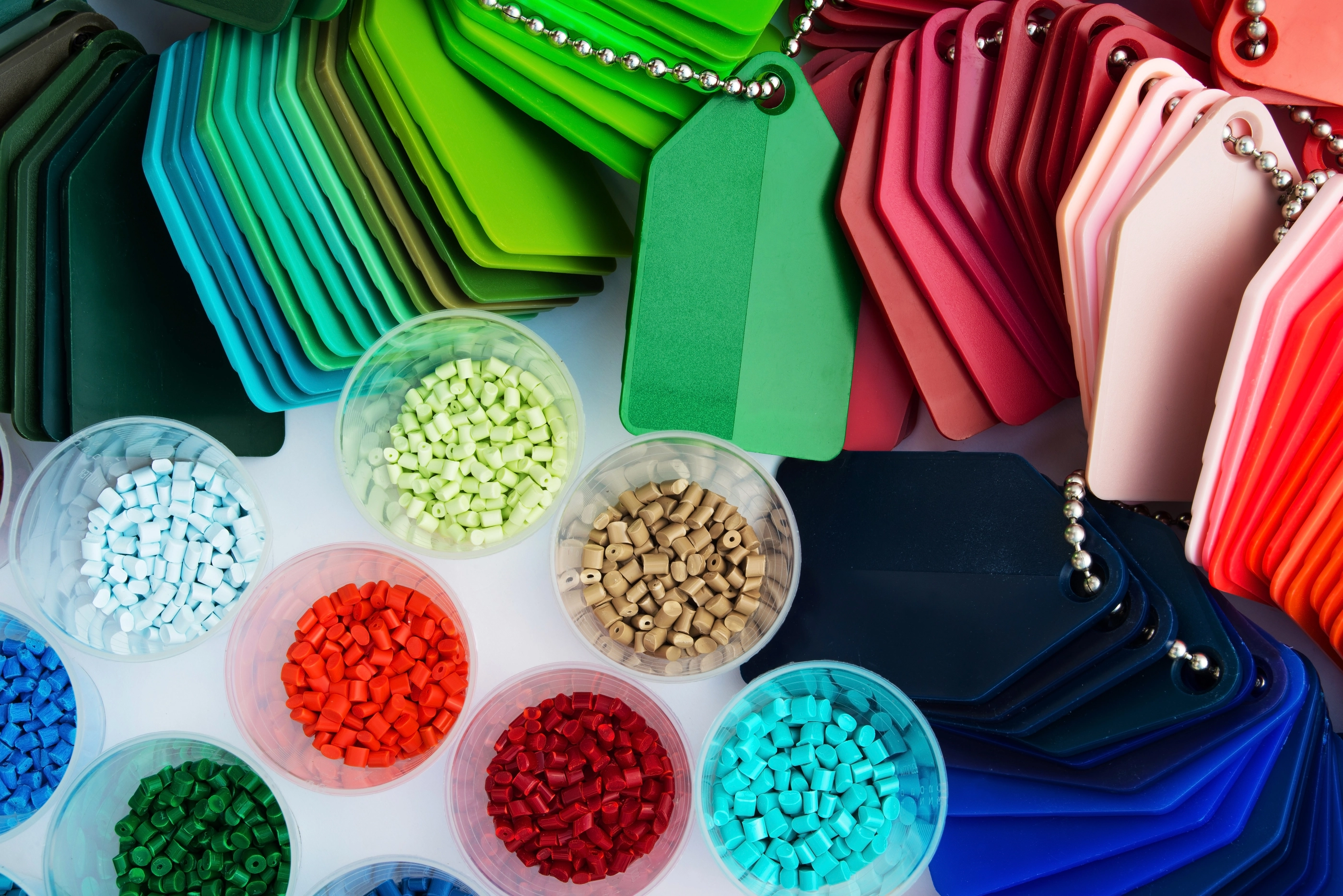 dyed polymer resin with samples